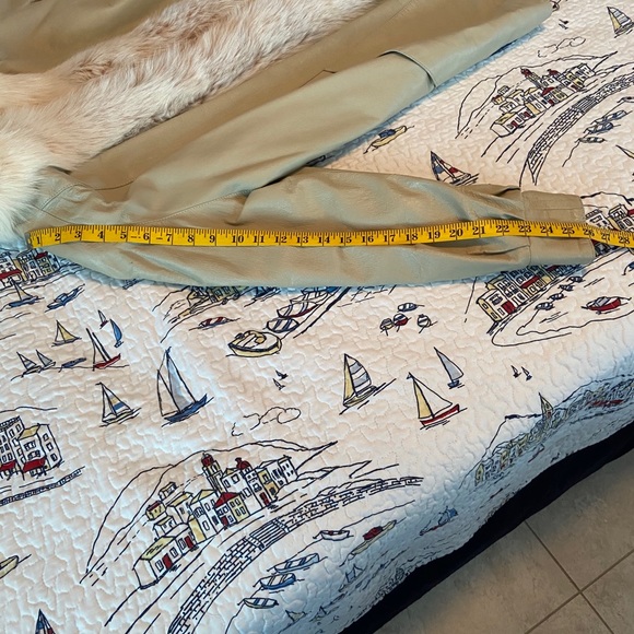 Genuine Ivory Leather & Fox Fur Jacket - Picture 15 of 15